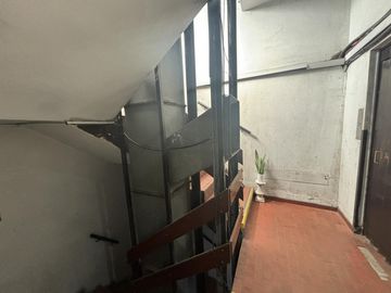 Edificio en venta para reconvertir en vivienda o readaptar su uso