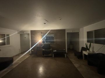 Edificio en venta para reconvertir en vivienda o readaptar su uso