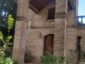 Venta Casa Quinta - Pilar Centro - Con caballerizas