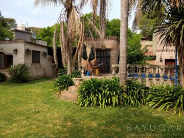 Venta Casa Quinta - Pilar Centro - Con caballerizas