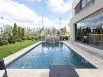 CASA en VENTA en Saint Thomas Oeste - Canning