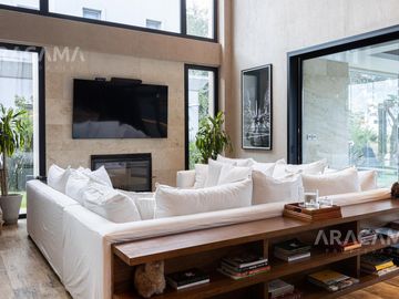 CASA en VENTA en Saint Thomas Oeste - Canning