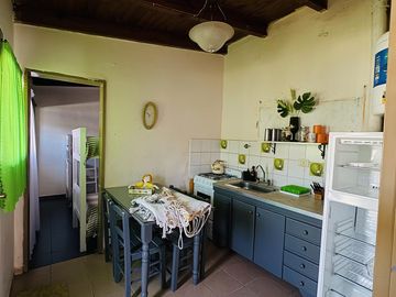 Casa con 9 Departamentos en Colón Venta