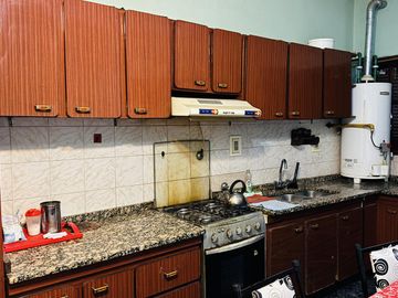 Casa con 9 Departamentos en Colón Venta