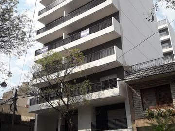 Zeballos 1600, un dormitorio a la VENTA.-