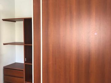 Zeballos 1600, un dormitorio a la VENTA.-