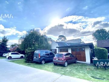 CASA en VENTA en Campos De Echeverría - Canning
