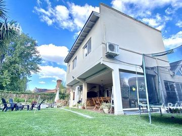 CASA en VENTA en Campos De Echeverría - Canning