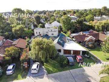 CASA en VENTA en Campos De Echeverría - Canning