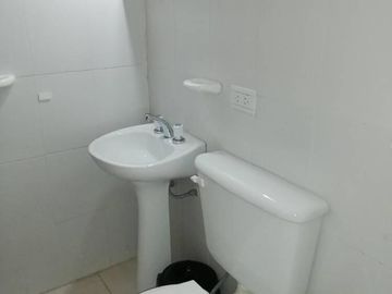 La Cumbre Casa Grande con Departamento en pleno centro