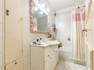 Venta Departamento, Piso de 4 Ambientes con Dependencia en Palermo Botánico