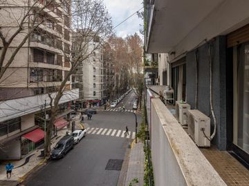 Venta Departamento, Piso de 4 Ambientes con Dependencia en Palermo Botánico