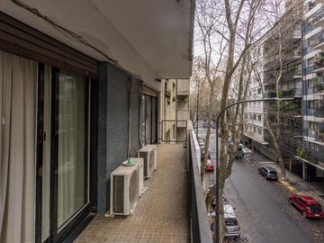Venta Departamento, Piso de 4 Ambientes con Dependencia en Palermo Botánico