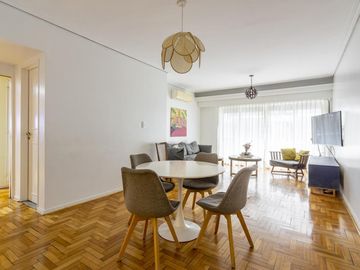 Venta Departamento, Piso de 4 Ambientes con Dependencia en Palermo Botánico
