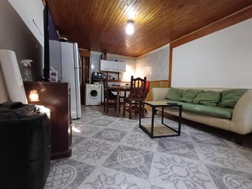 Casa en  venta- 2 dormitorios- Neuquén, Barrio Confluencia
