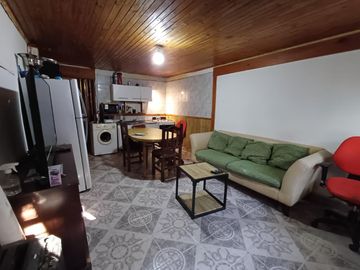 Casa en  venta- 2 dormitorios- Neuquén, Barrio Confluencia