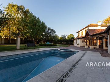 Casa en Venta en Barrio La Celia - Ezeiza