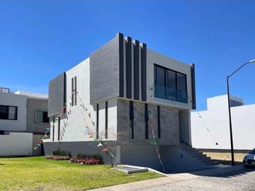 Casa en venta en Punto Sur Este