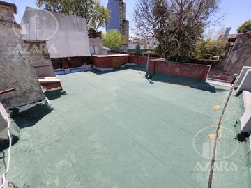 PH 4 ambientes con patio y terraza en Florida. Posibilidades de ampliación