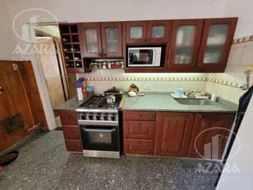 PH 4 ambientes con patio y terraza en Florida. Posibilidades de ampliación