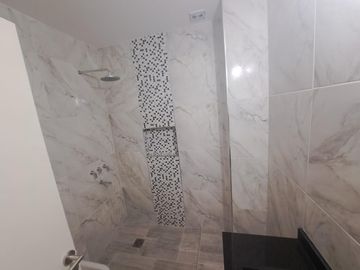 Dúplex en venta - 2 Dormitorios 2 Baños - Cochera - 100Mts2 - General Rodríguez