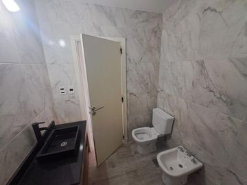 Dúplex en venta - 2 Dormitorios 2 Baños - Cochera - 100Mts2 - General Rodríguez
