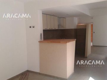 Alberdi 107 - Monte Grande