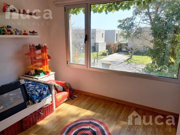 Casa en venta en Barrio Santa Teresa - Benavidez - Tigre