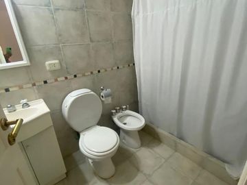 Casa en venta, 5 amb c/ Dep, Barrio Pinamar Chico