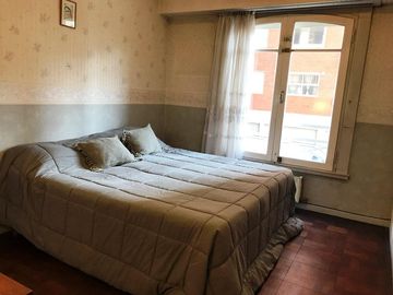 Venta  semipiso 3 Ambientes  c/dependencia - Plaza Colon
