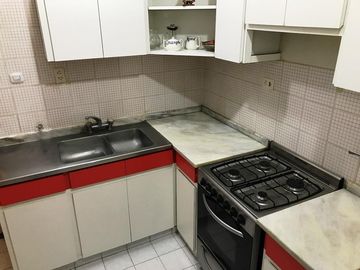 Venta  semipiso 3 Ambientes  c/dependencia - Plaza Colon