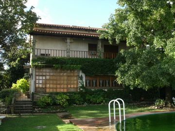 Dominguez 3800