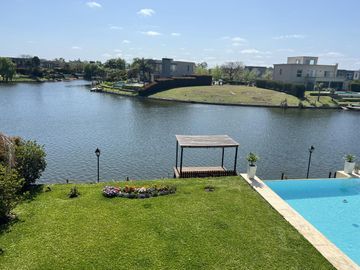 Casa - Los Alisos