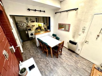 PH 4 AMBIENTES EN BARRACAS VENTA