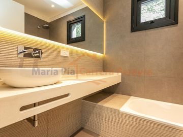 Venta Departamento 3 ambientes con terraza en Juncal y Rodriguez Peña