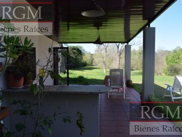 Casa en Oliveros
