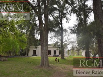 Casa en Oliveros