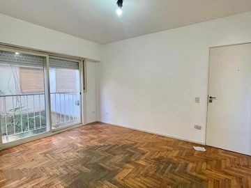 Departamento en Venta 2 Amb - Olivos-Vias/Maipu