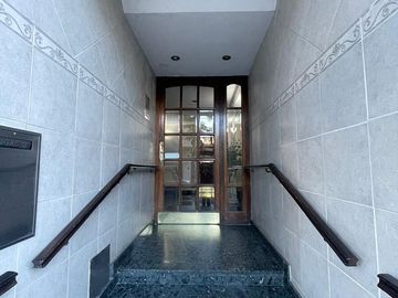 Departamento en Venta 2 Amb - Olivos-Vias/Maipu