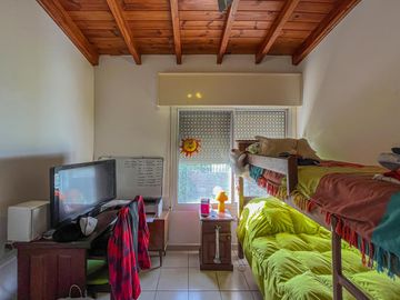 Casa de 3 dormitorios en Funes Town