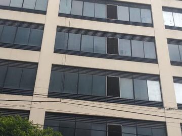 Cochera en venta - 14Mts2 - Balvanera