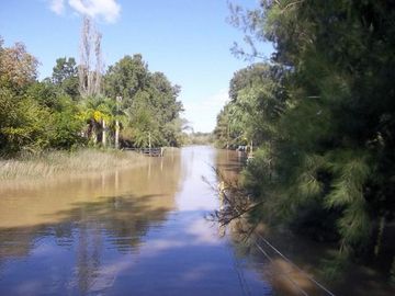 Casa venta Delta Tigre