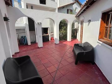 Venta Casa 4 Ambientes con Piscina en Country Aranjuez Escobar
