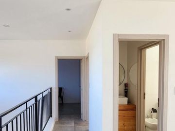 VENTA- Casa de 6 ambientes en Barrio Privado San Felipe, Canning