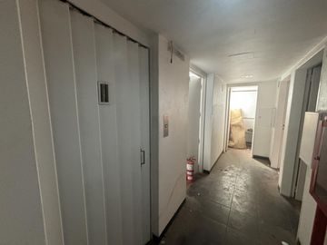 Edificio en venta para reconvertir en vivienda o readaptar su uso