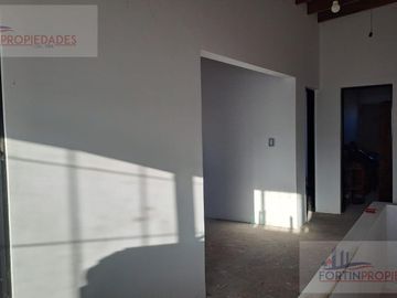 Casa en  en alquiler de 3 dormitorios en La Plata