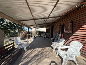 IMPECABLE CABAÑA EN VILLA PARQUE SIQUIMAN A 200 M DE RUTA 38 REF 2044