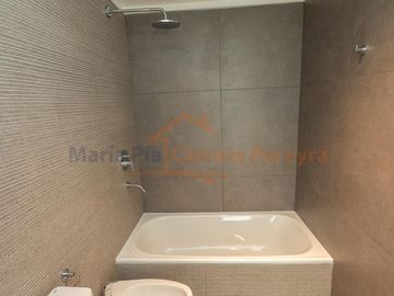 Venta Departamento 2 ambientes con terraza en Juncal y Rodriguez Peña