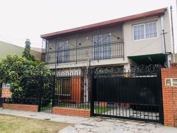 Casa - V.Altube