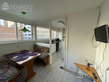 Piso de Categoría 4 Ambientes con cochera en Belgrano!